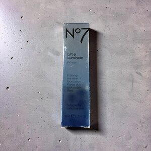 No7 Lift and Luminate Primer NIB